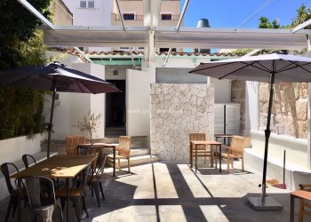 SE TRASPASA LOCAL DE 250M2 APROX. EN SANTA CATALINA