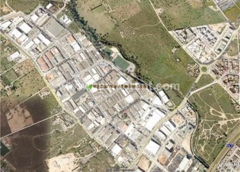 CONJUNTO DE NAVES INDUSTRIALES 1.800 m2 EN POLÍGONO CAN VALERO