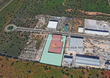 NAVE INDUSTRIAL INDEPENDIENTE ES SES VELES