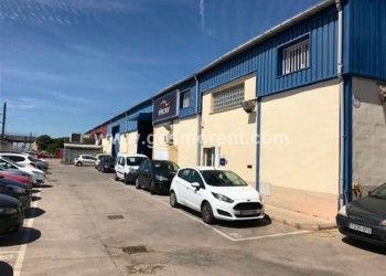 NAVE EN VENTA CON INQUILINO EN MARRATXI
