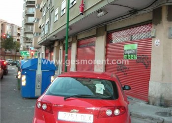 LOCAL EN VENTA EUSEBIO ESTADA