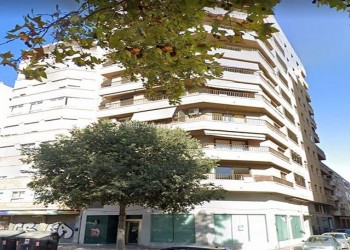 LOCAL COMERCIAL EN VENTA EN GENERAL RIERA