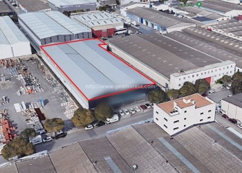 NAVE A LA VENTA CON INQUILINO EN POLÍGONO DE SON CASTELLÓ