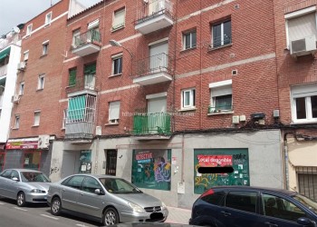LOCAL EN VENTA EN CARABANCHEL