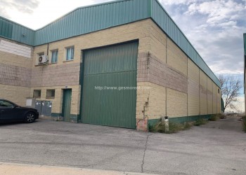 NAVE ADOSADA EN VENTA EN AJALVIR