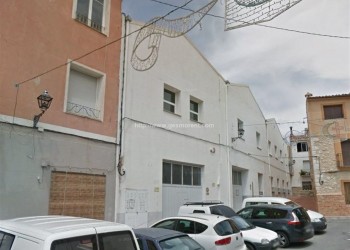 NAVE ADOSADA EN VENTA EN BENILLOBA