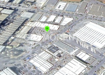 NAVE INDUSTRIAL EN VENTA CON INQUILINO EN POLIGONO DE SON NOGUERA