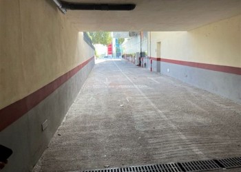 PLAZAS DE PARKING EN VENTA EN EL POLÍGONO DE SON VALENTÍ