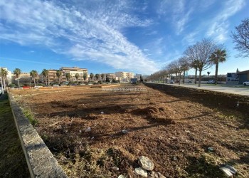 SOLAR EN ALQUILER EN MANACOR