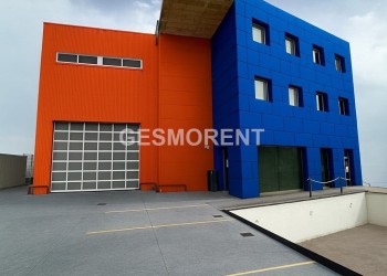 NAVE INDUSTRIAL A LA VENTA EN POLIGONO SON NOGUERA
