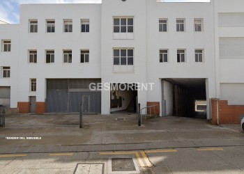 NAVE INDUSTRIAL EN VENTA EN MATARÓ, BARCELONA