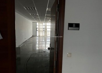 OFICINA EN VENTA EN EL POLIGONO DE SON VALENTI