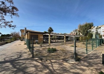 CENTRO COMERCIAL EN VENTA EN SANTA PONSA, PALMA DE MALLORCA