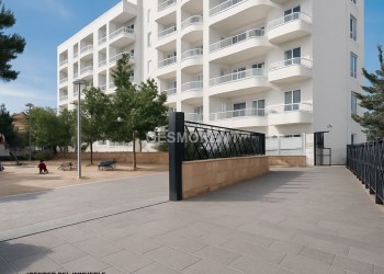 PACK OFICINA CON CAMBIO USO A VIVIENDA + PLAZAS DE PARKING EN VENTA EN EL PASEO MARÍTIMO