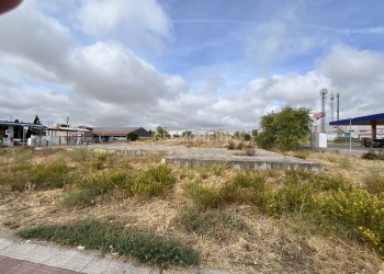 CONJUNTO DE 2 SOLARES UNIDOS EN VENTA EN PARLA